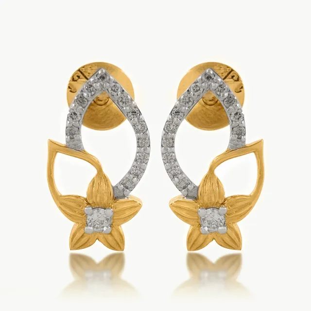 Oval Design Diamond Leaf Earring