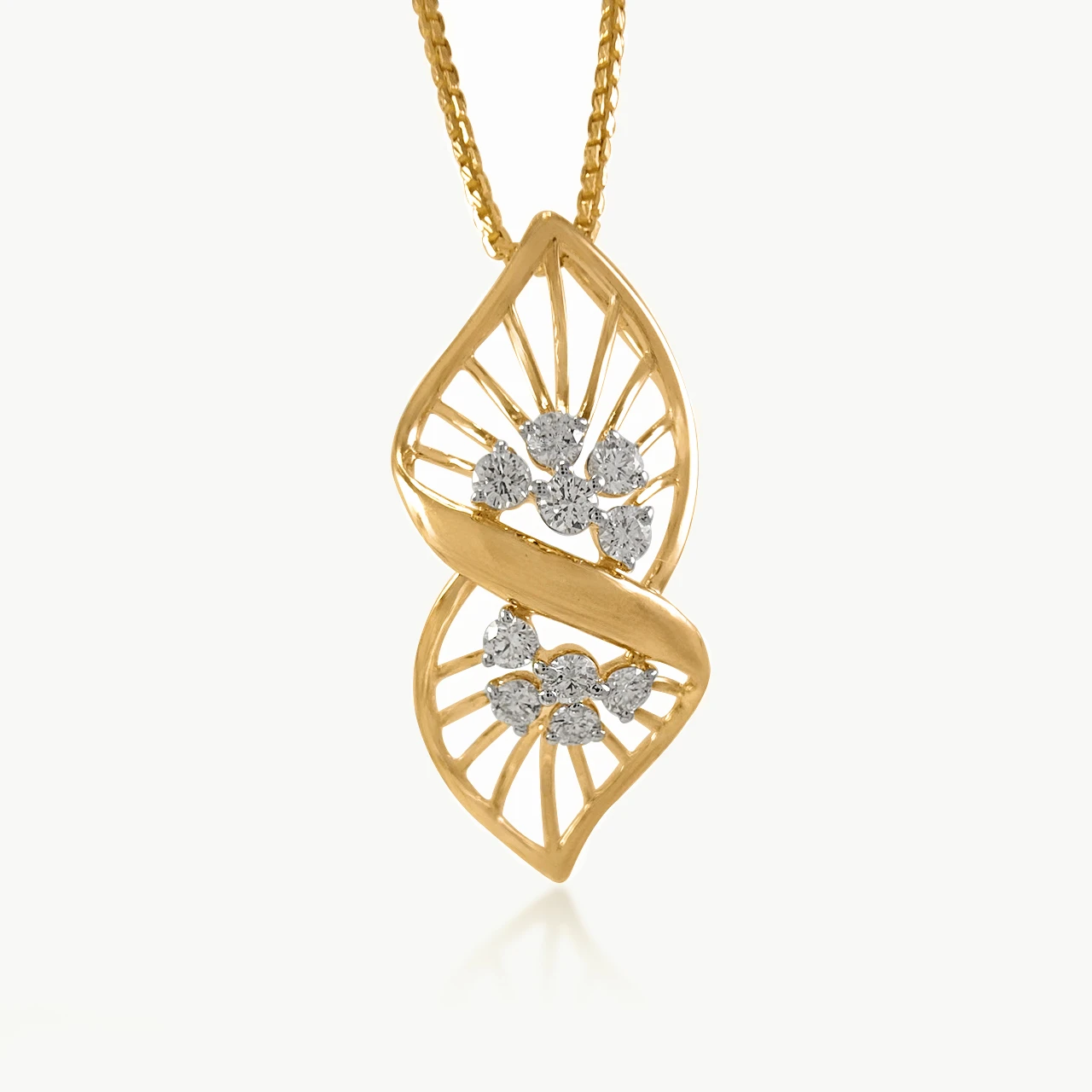 Petal Dew Diamond Pendant