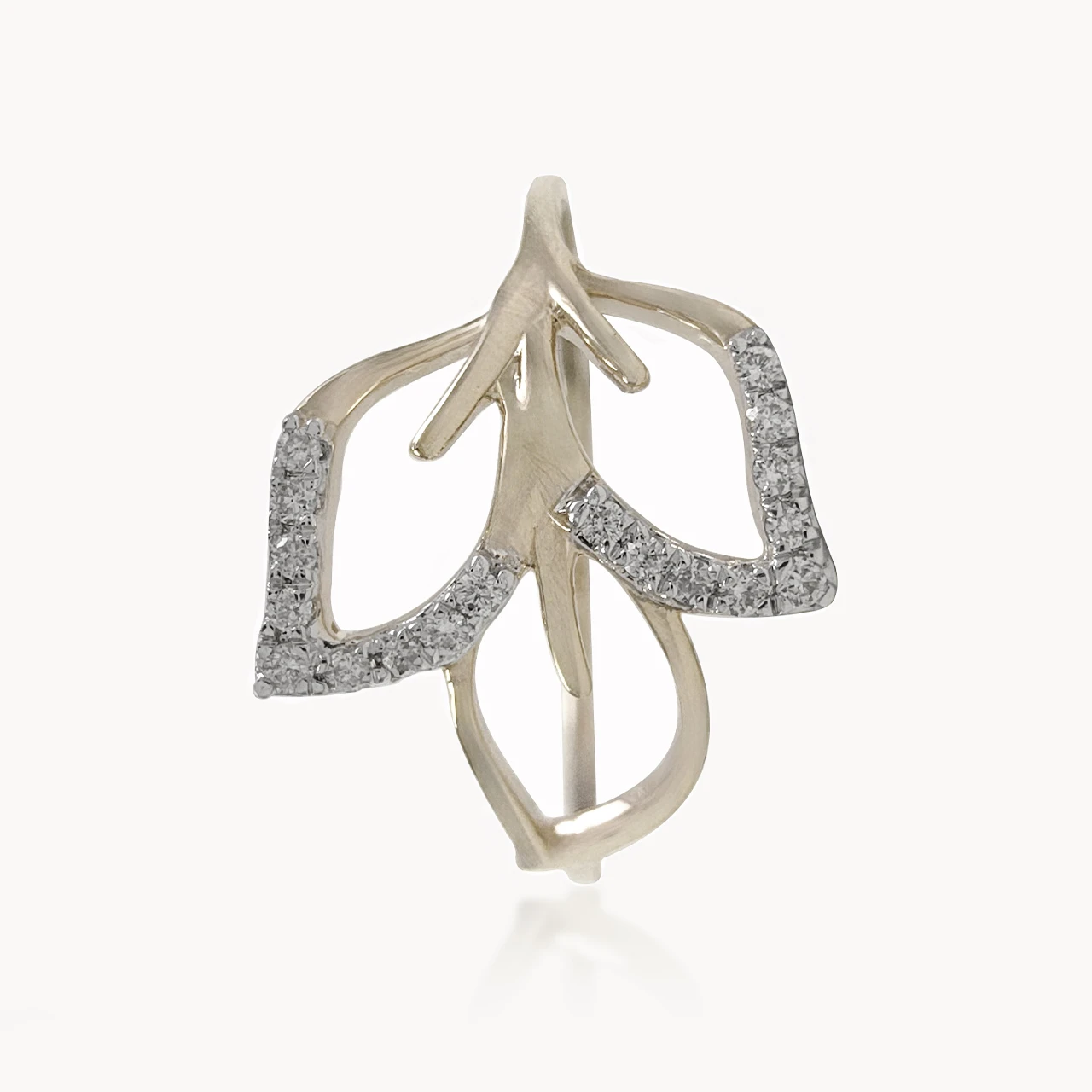 Petal Flower Diamond Dainty Ring