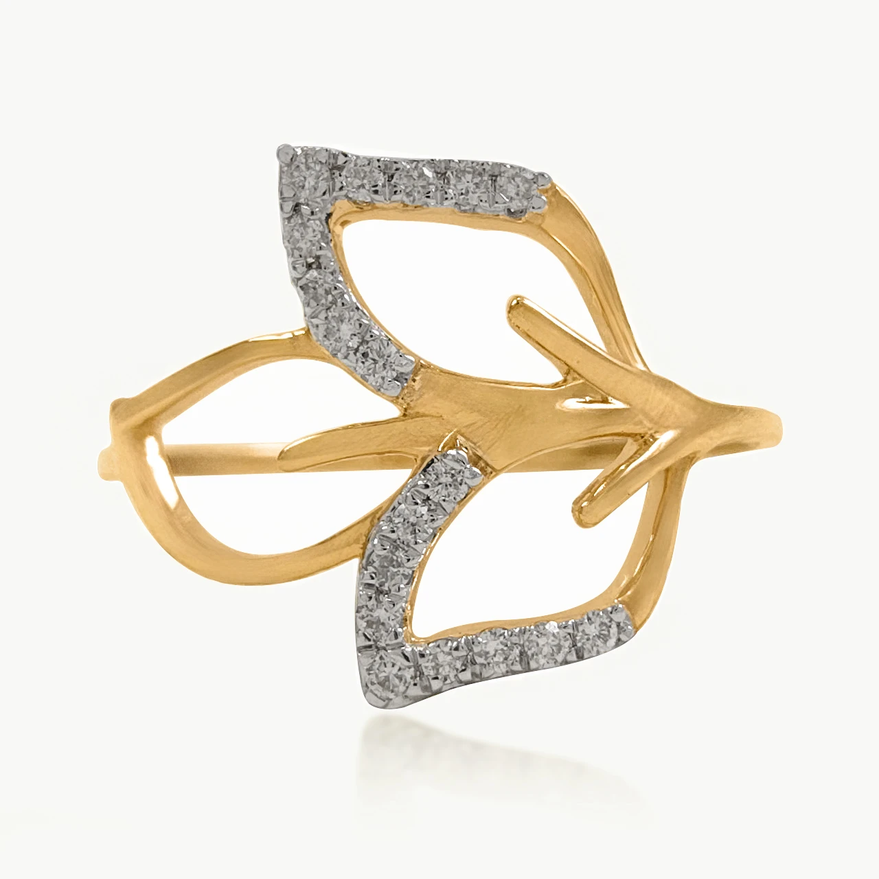 Petal Flower Diamond Dainty Ring