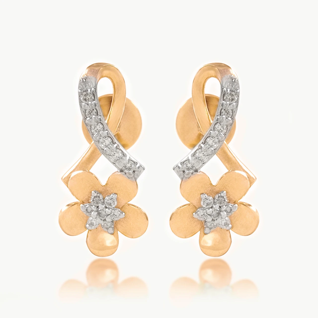 Rose Pettle Design Diamond Earring