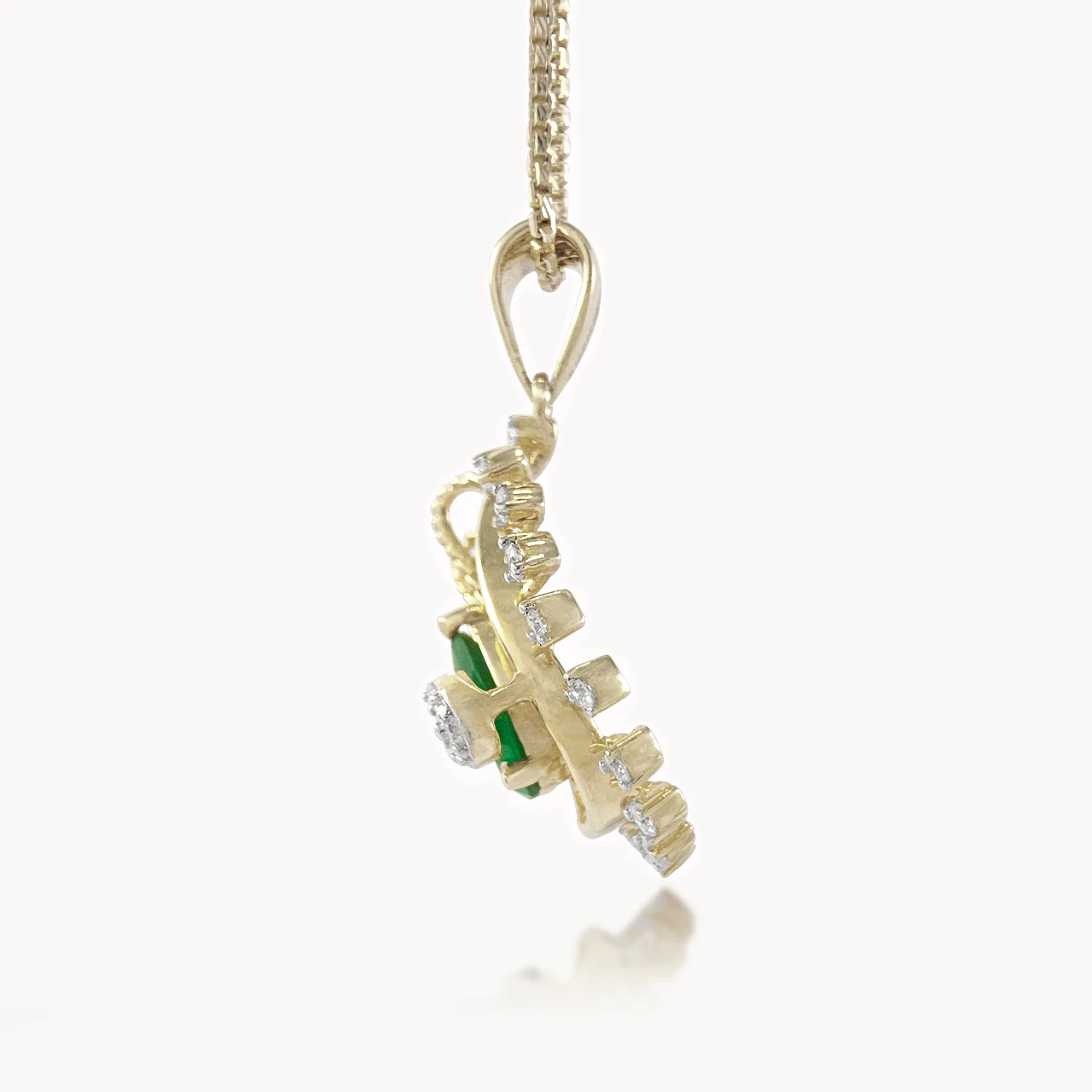 Rylee Pear Design Diamond Pendant