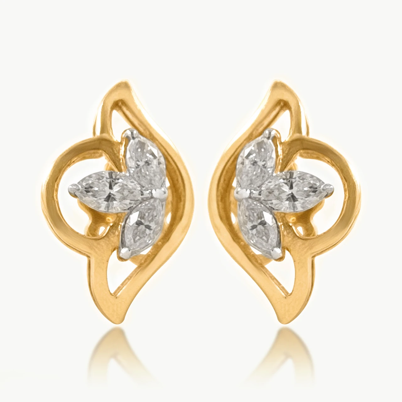 Side Flower Design Diamond Earring