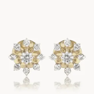 8 Petals Diamond Stud Earrings