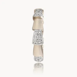 Caelia Triangular Designer Diamond Band