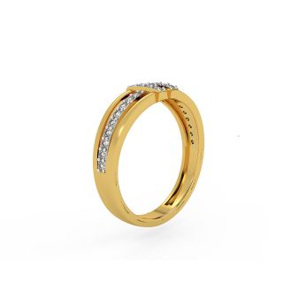 Elegant Design Diamond Ring