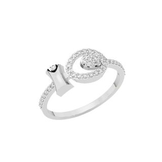 Nyle Round Diamond Engagement Ring