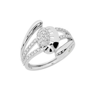 Tynan Round Diamond Engagement Ring