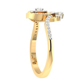 Seina Round Diamond Engagement Ring