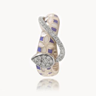 Serene Swirl Diamond Ring