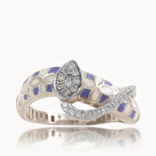 Serene Swirl Diamond Ring