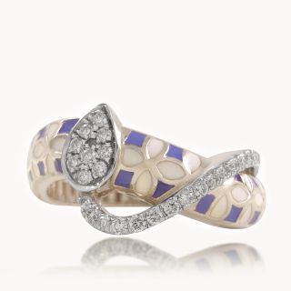 Serene Swirl Diamond Ring