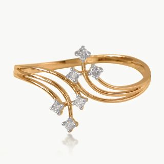 Swirling Diamond Ring