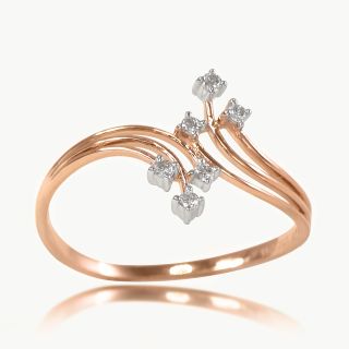 Swirling Diamond Ring