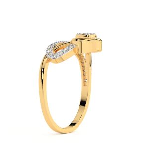 Chinami Round Diamond Engagement Ring