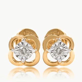 Twinkle Core Bloom Diamond studs