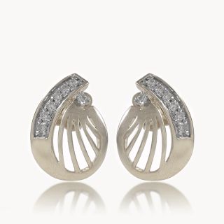 Nova Rey Dew Diamond Studs