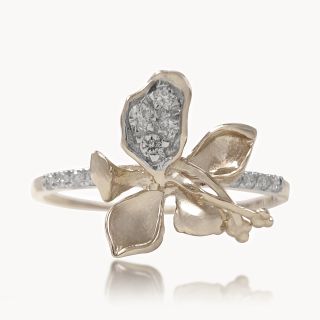 Liliy Diamond Ring
