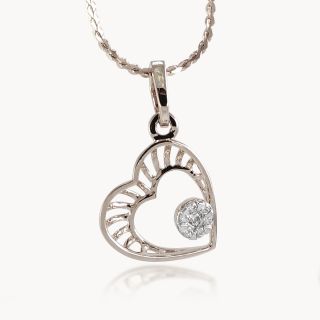 Saatvika Design Diamond Pendant