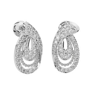 Stable Style Gold Diamond Earrings