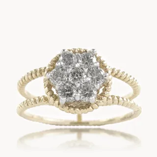 Elegant Round Design Diamond Ring