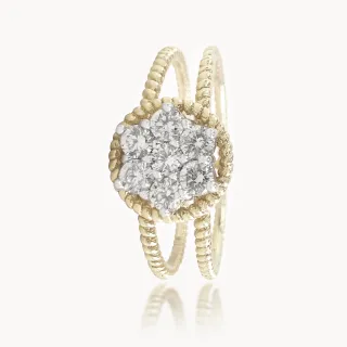 Elegant Round Design Diamond Ring