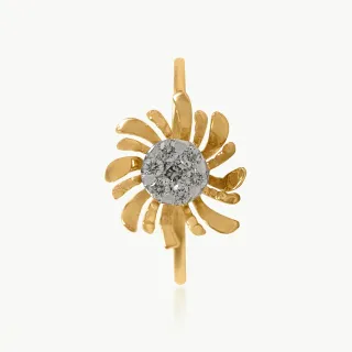 Sunny Flower Diamond Ring