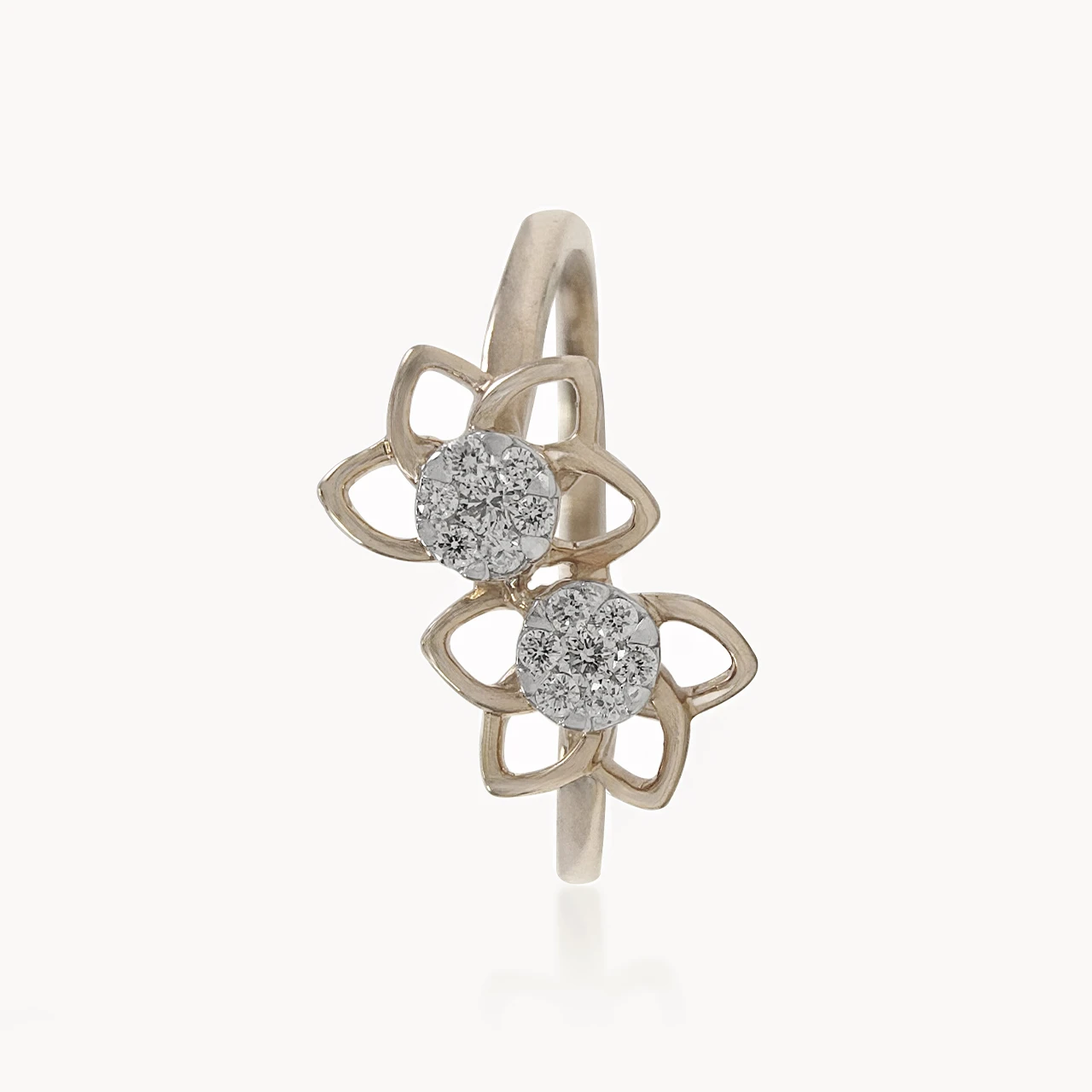 Sparkling Floret Diamond Ring