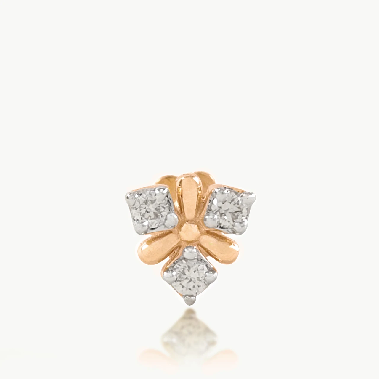 Tri Diamond Petal Nose-pin