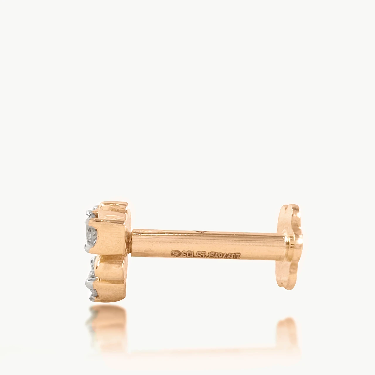 Tri Diamond Petal Nose-pin