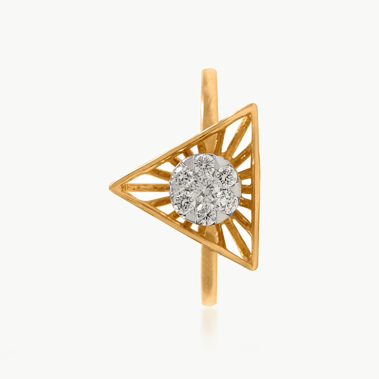 Triangular Centered Diamond Ring