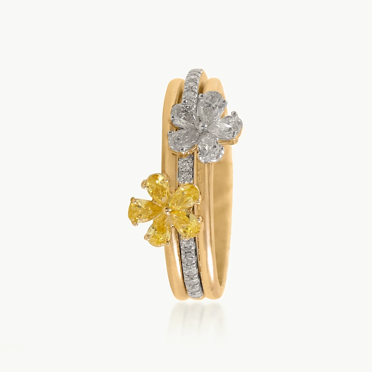 Yellow and White Flower Diamond Stackables